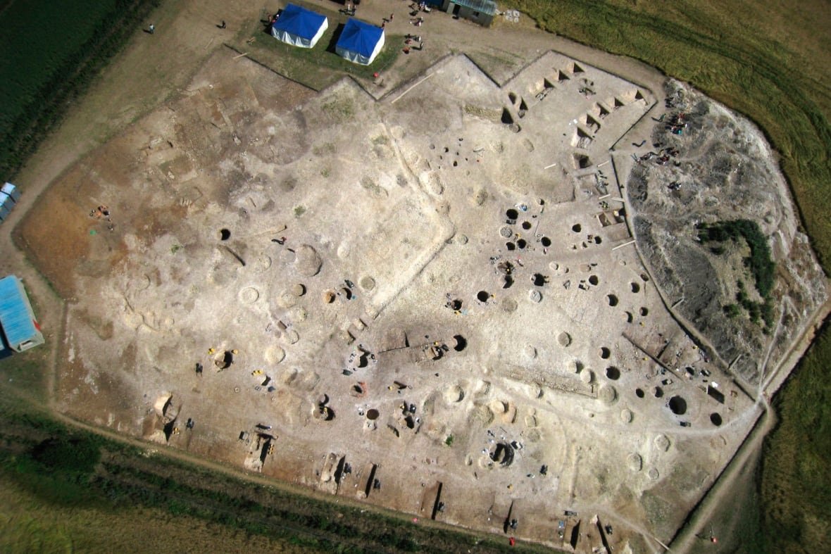 iron-age-female-society-1 Aerial view of an excavation site