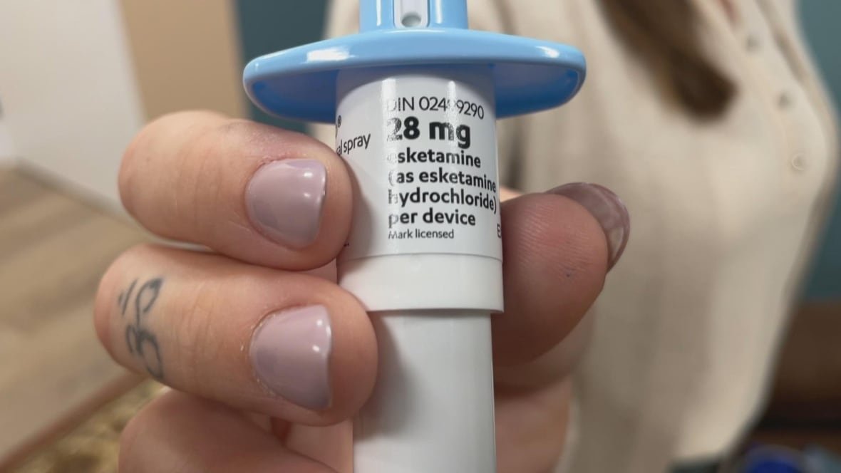 ketamine-device A close-up of a ketamine nasal spray device.