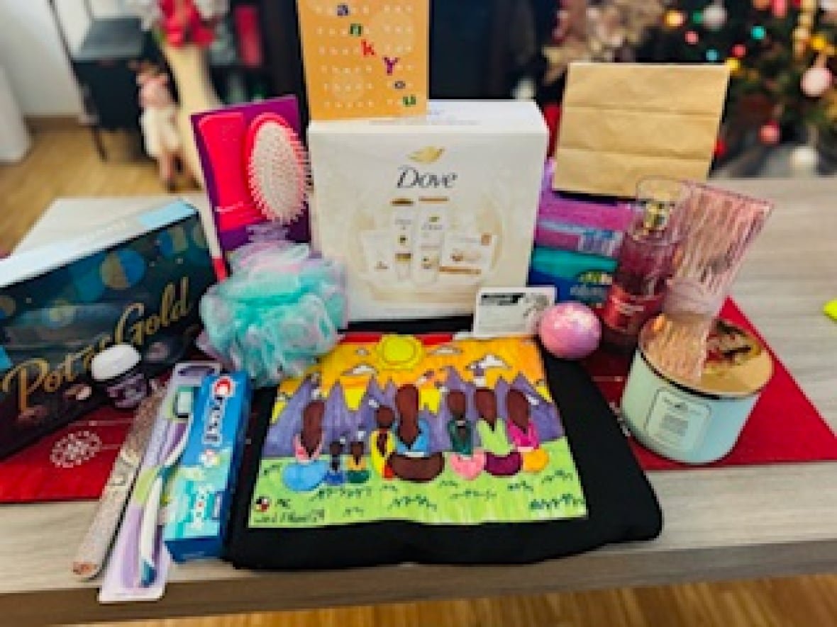 aunite-program A photo of self-care products