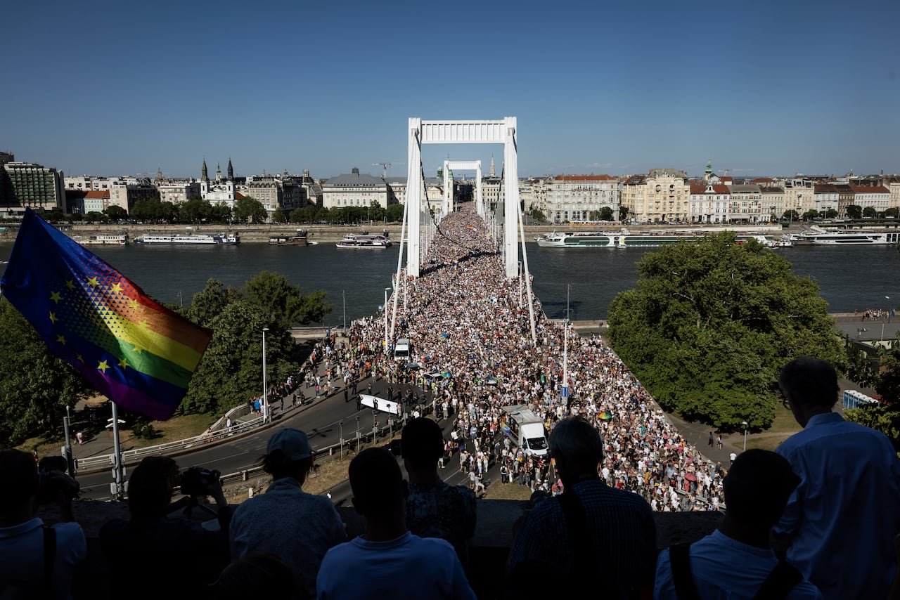 A bridge packed with hundreds of thousands of people